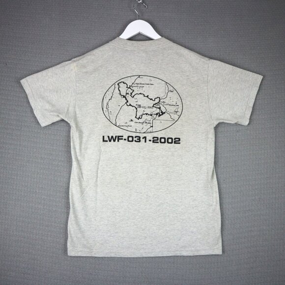 Fruit of the Loom 2000s Raging Inferno Tee Mens Medium Thrashed - Picture 2 of 6